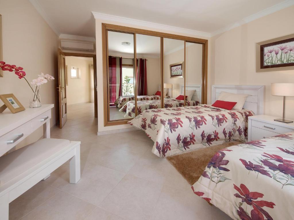 Oasis Parque Country Club Hotell Portimão Rom bilde